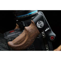 GDU Cowboy Handle For DSMC And DSMC2 Cameras (Left) -Sachtler shop 1562673682 IMG 1214406 75334.1657903799